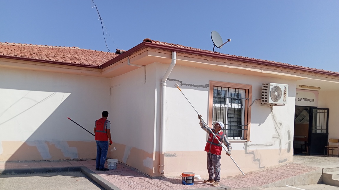 Okulumuzun Dış Cephesini Boyadık